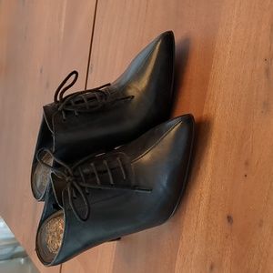 Vince Camuto heels